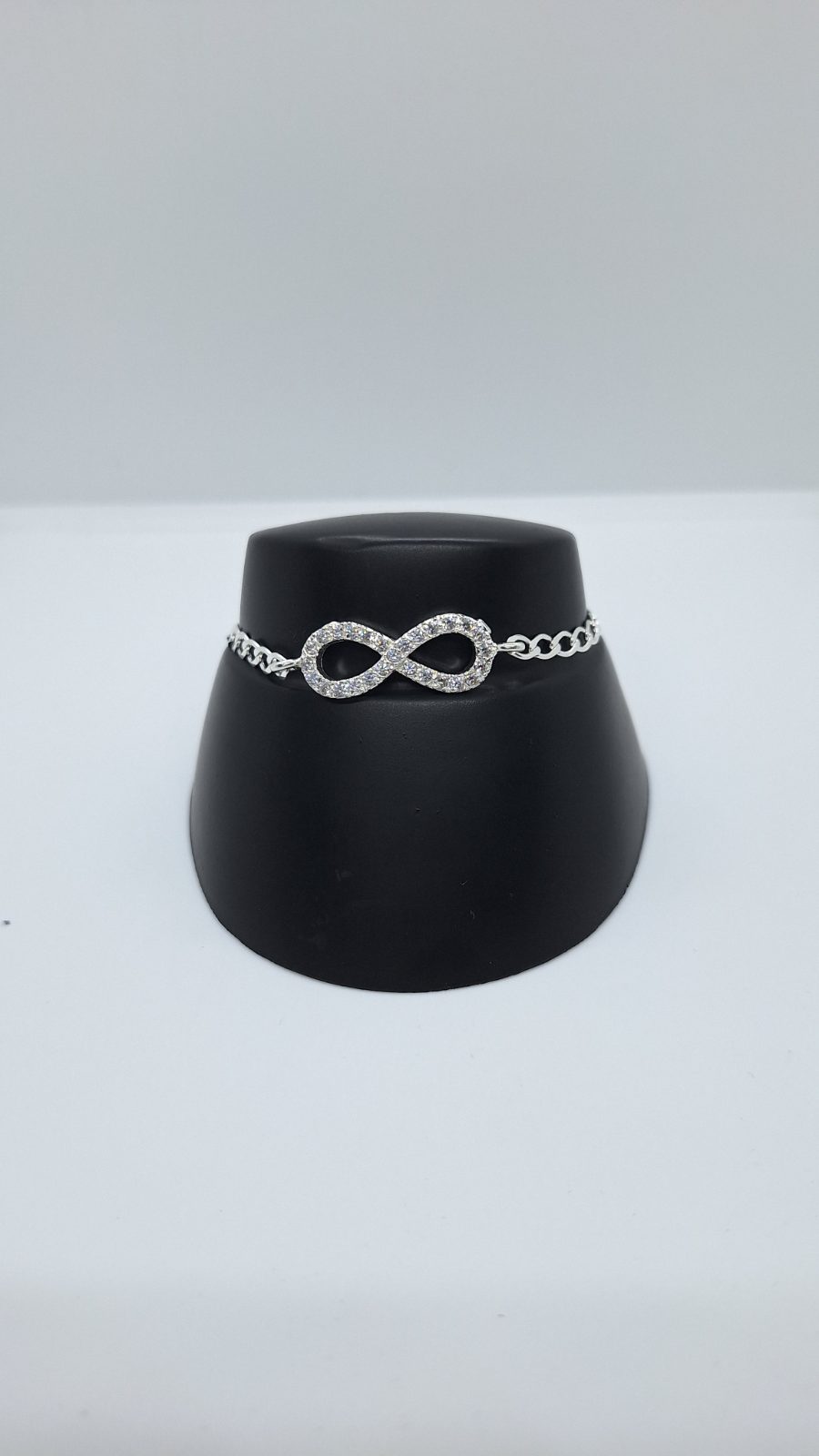 Pulsera infinito piedras barbada