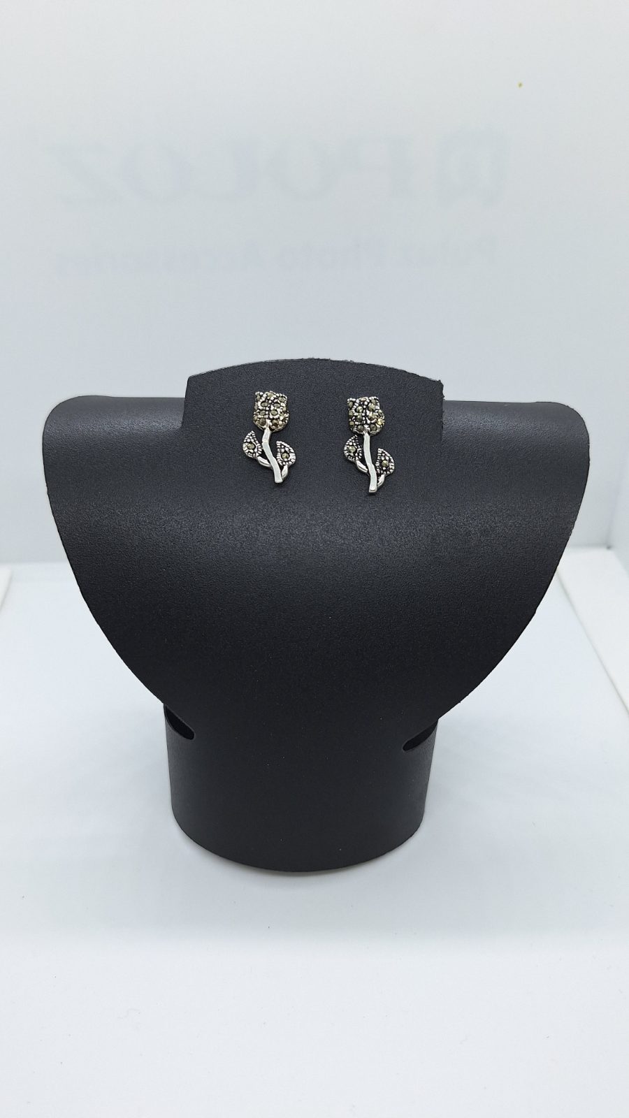 Aretes marquesita pavonados rosas