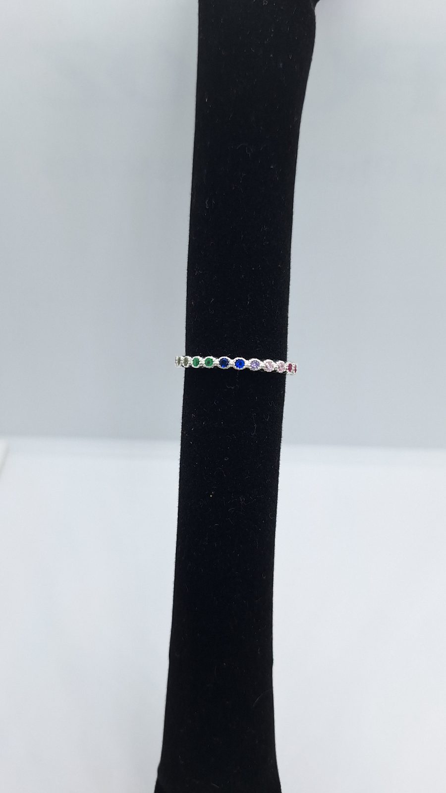 Anillo churumbela piedras colores
