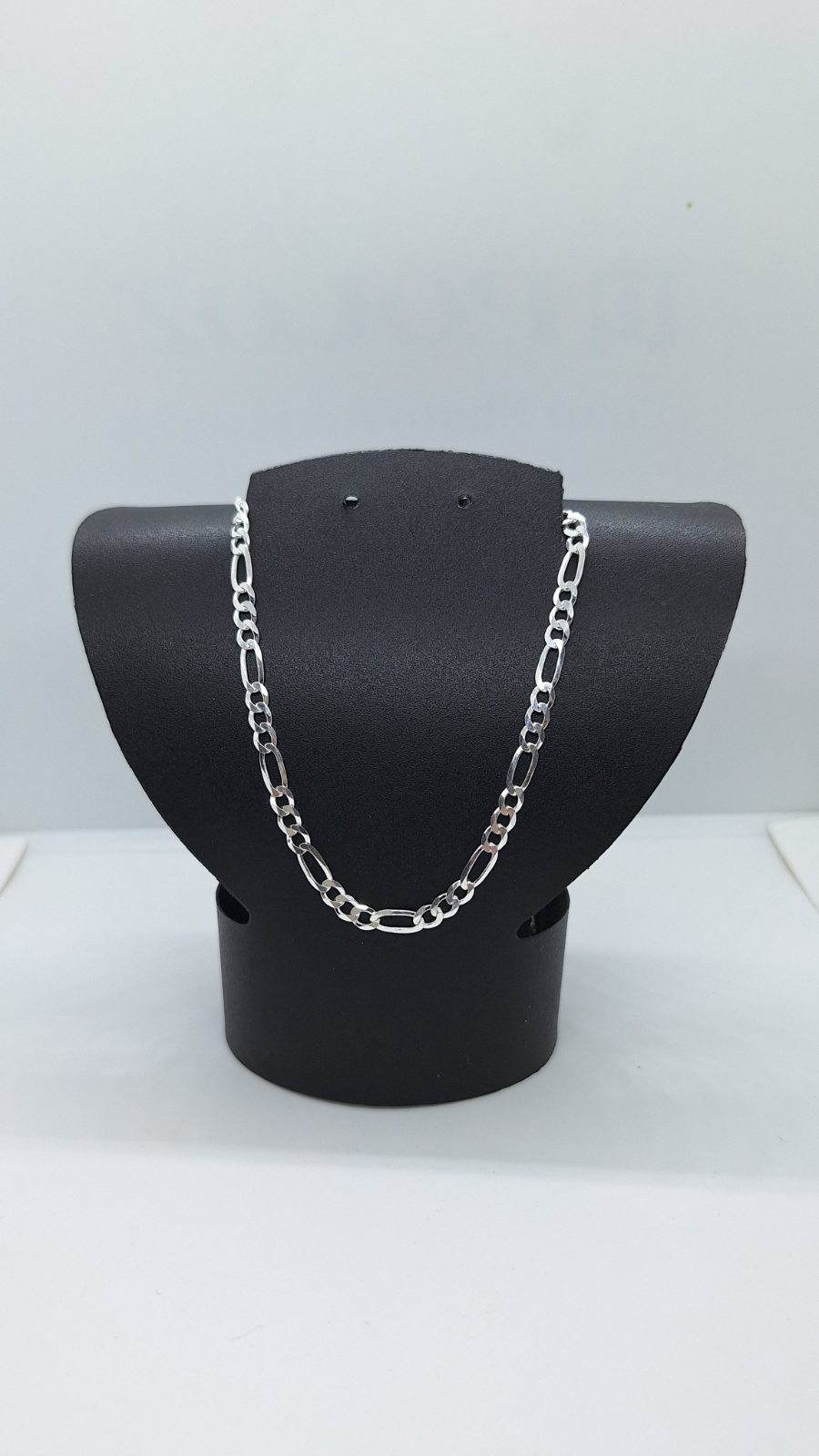 Cadena cartier grosor medio