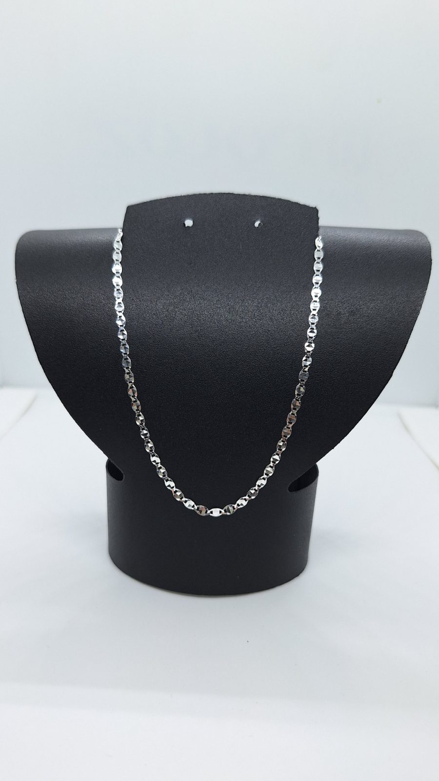 Cadena gucci diamantado italiano delgada corta
